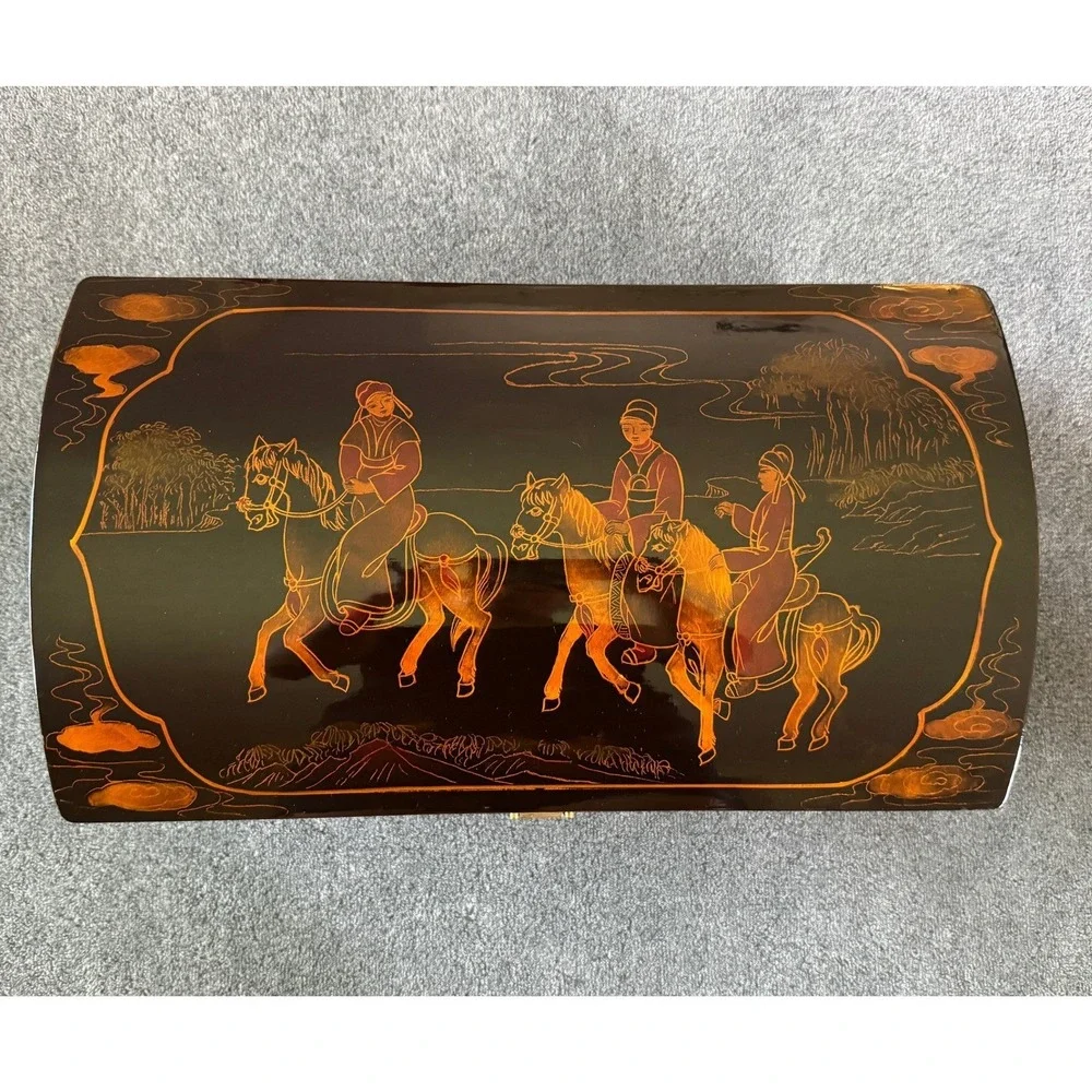 Vintage Japanese Chinese Lacquer Jewelry Box‎ Horse Scene Brass Lock